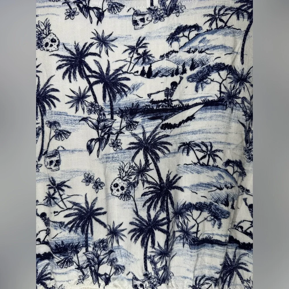 Torrid Blue & White Tropical Skull Print Babydoll Tunic Top Cute Goth Size 1/1X - Picture 4 of 10